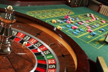 furla77 blackjack table selection screen showing bet ranges and dealer info
